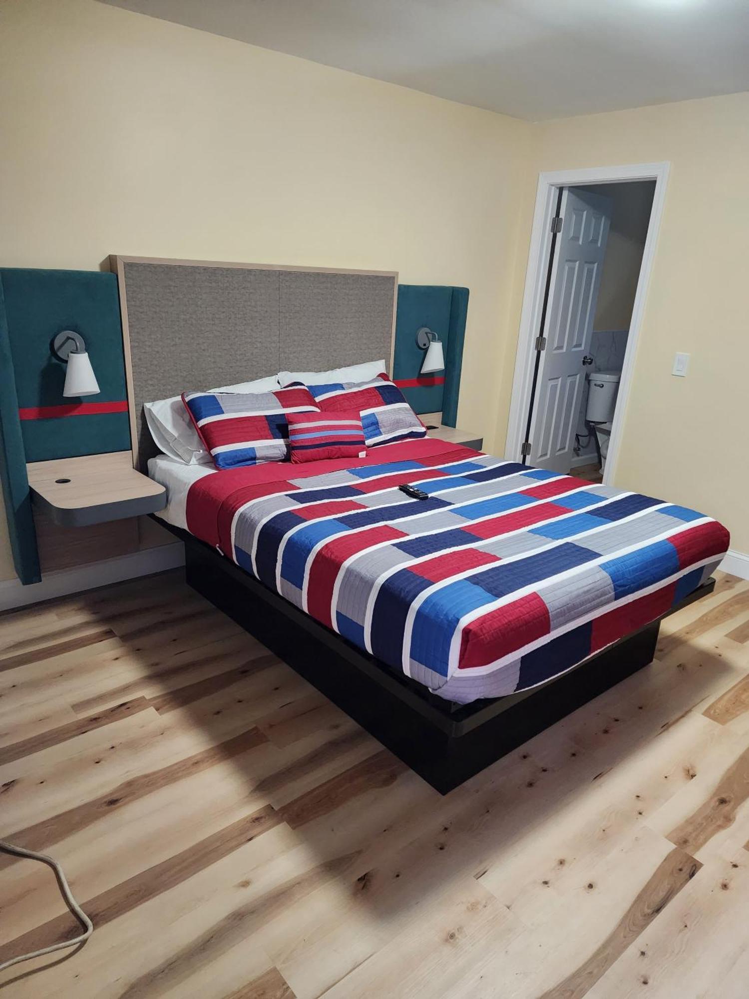 Americas Value Providence-north Scituate Motel 3*